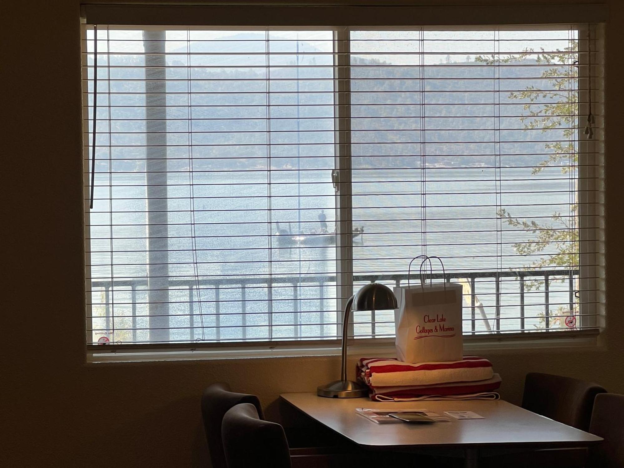 Clear Lake Cottages & Marina 클리어레이크 외부 사진