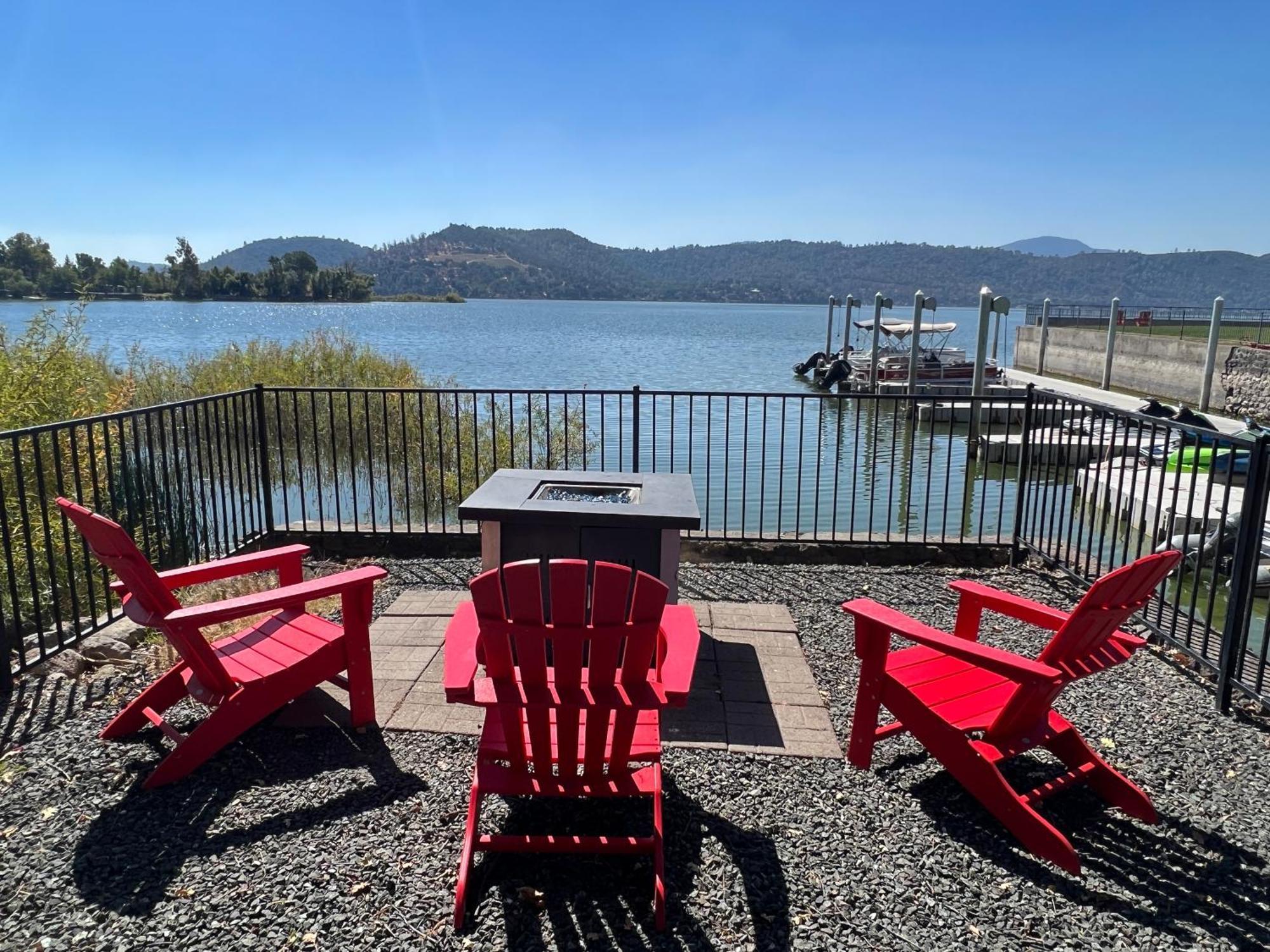 Clear Lake Cottages & Marina 클리어레이크 외부 사진