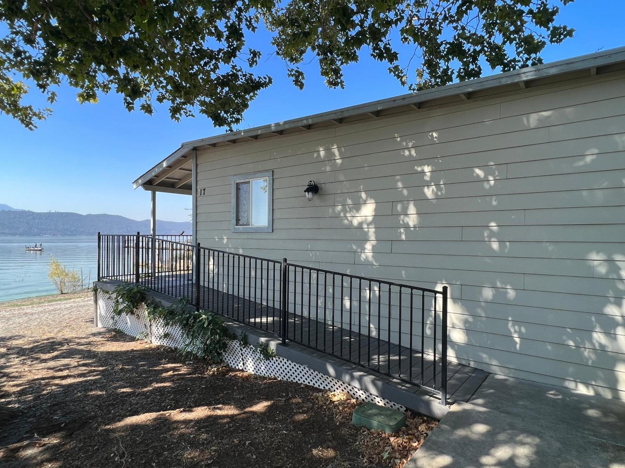 Clear Lake Cottages & Marina 클리어레이크 외부 사진