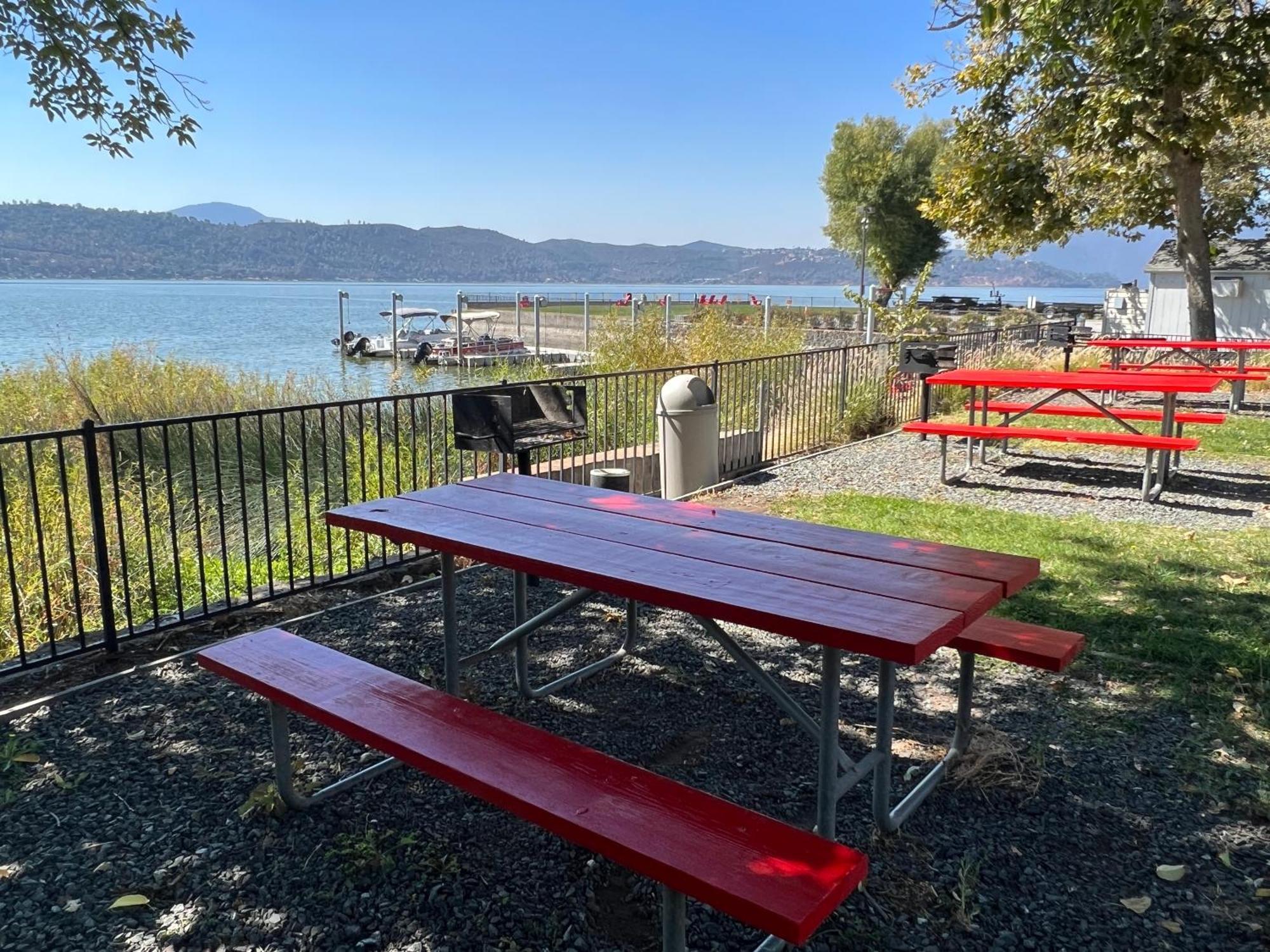 Clear Lake Cottages & Marina 클리어레이크 외부 사진