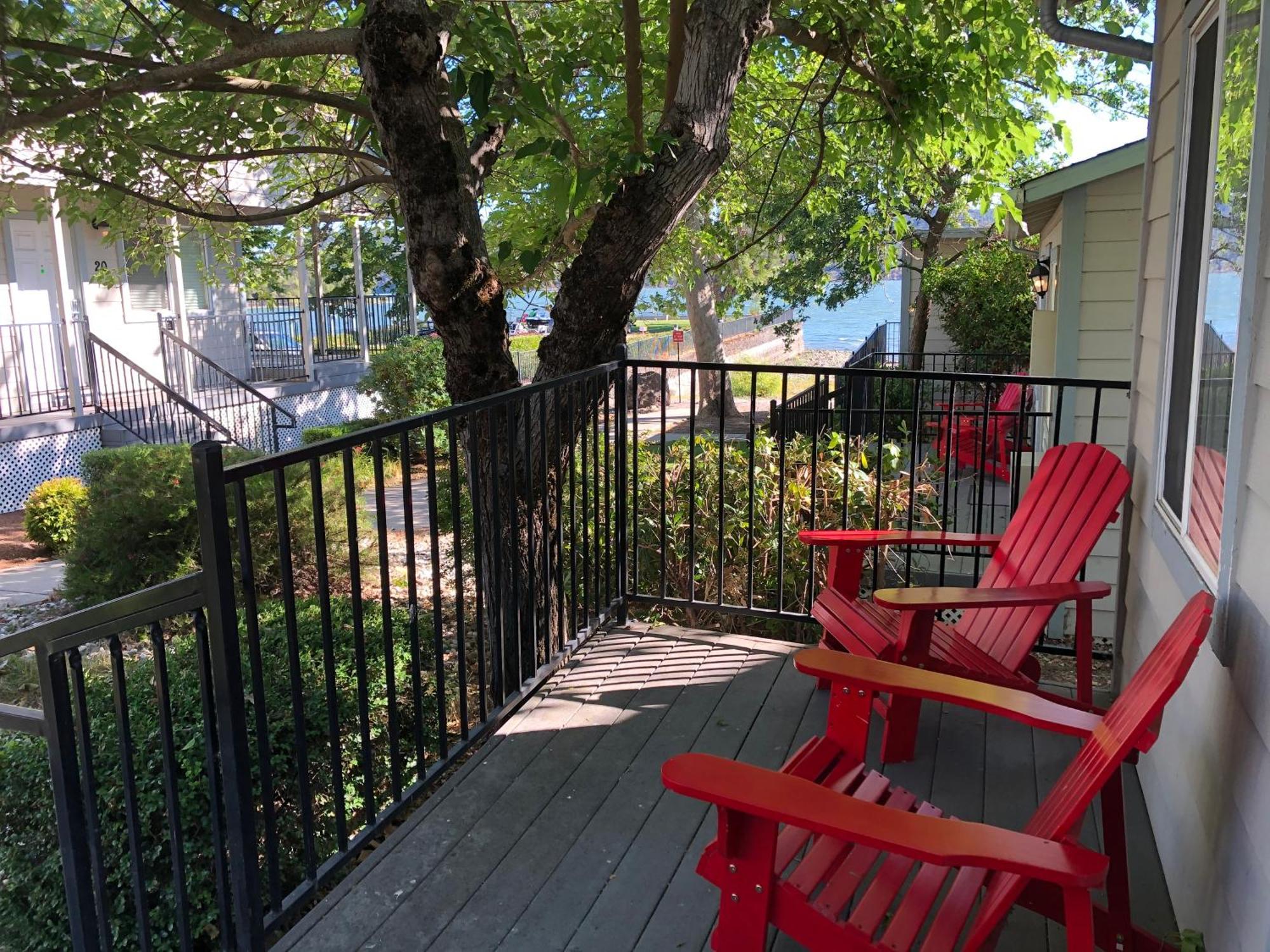 Clear Lake Cottages & Marina 클리어레이크 외부 사진